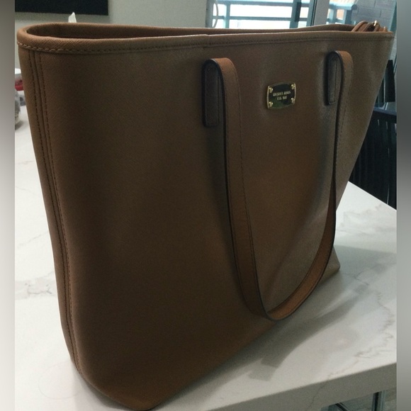 Michael Kors Purse - Picture 2 of 5